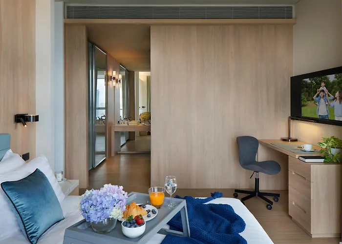Somerset Sukhumvit Thonglor Hotel 4*